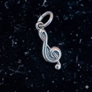 Vintage Sterling Silver Treble Clef Music Note Charm Pendant